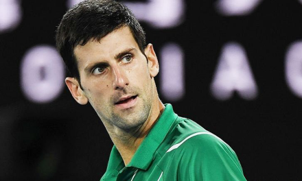 It-tennista Djokovic ma tħalliex jidħol l-Awstralja ghax mhux vaċċiinat
