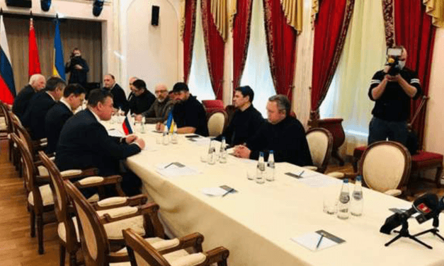 Joħorġu l-ewwel ritratti ta’ taħditiet bejn ir-Russja u l-Ukrajna