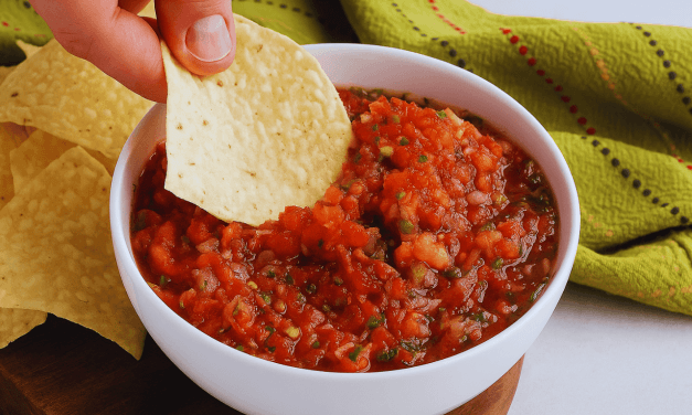 Spicy Restaurant-Style Salsa: A Fiery Fiesta Favorite