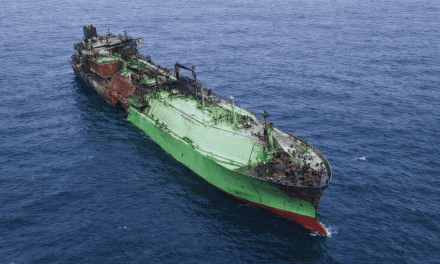 Sanctioned Russian Tanker Drifting in Mediterranean: Italy Warns of “Environmental Bomb”