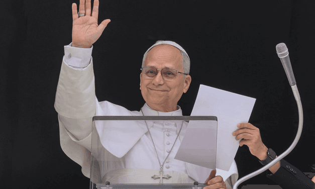 Pope Leo Has “No Fear” of Trump Administration